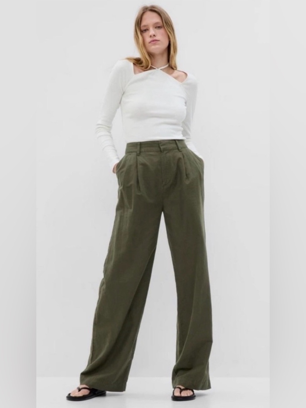 Gap Wide Leg High Rise Pleated Linen and Cotton Blend Trouser Pants